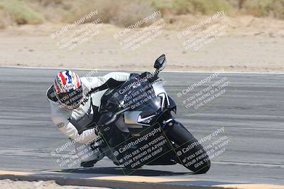 media/Sep-20-2025-Race Pace (Sat) [[d4e1b33f4d]]/Non Verified/Turn 10 Inside (1110am)/